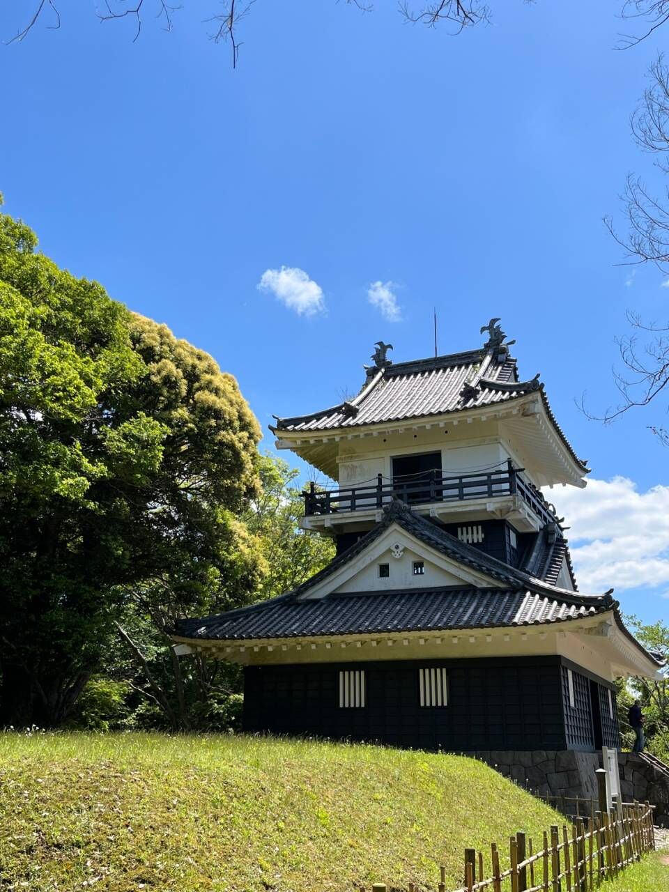 人は城～雨城を訪ねて～